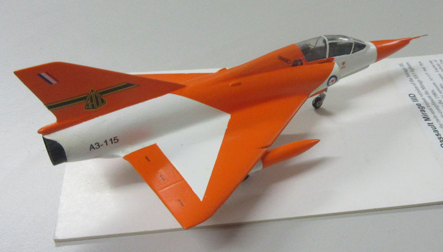 Dassault Mirage IIID b