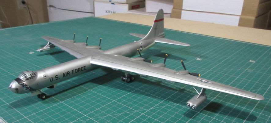 Convair B-36D - Hobbycraft 144