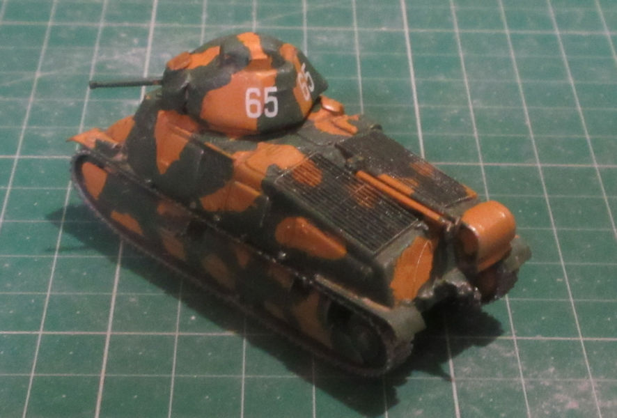 SOMUA S-35 - Heller 72
